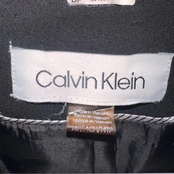 Calvin Klein Women’s Suit Jacket, Black Two-Button Lux Blazer, Petite Size 14 - Picture 4 of 5